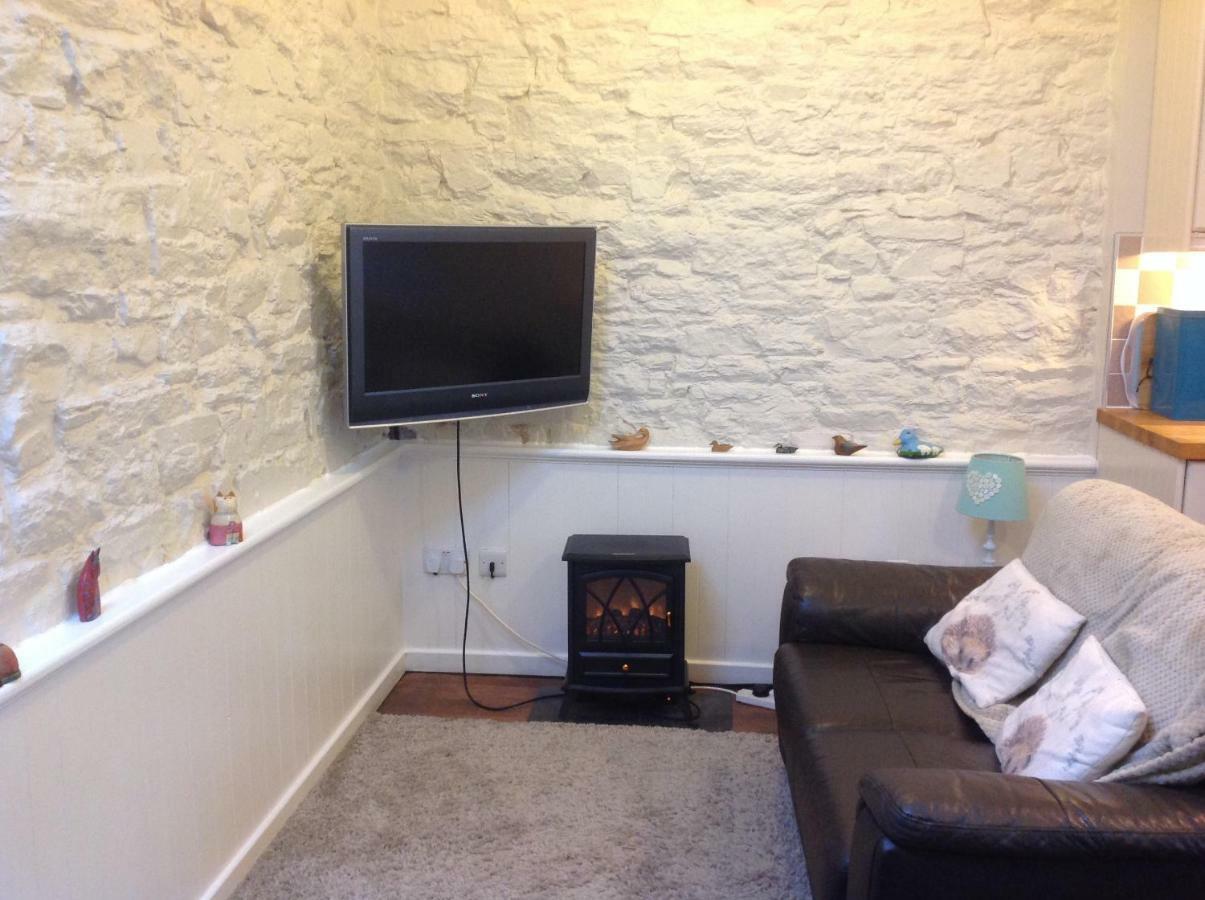 Cwmtwrch Cottage Carmarthen Eksteriør billede